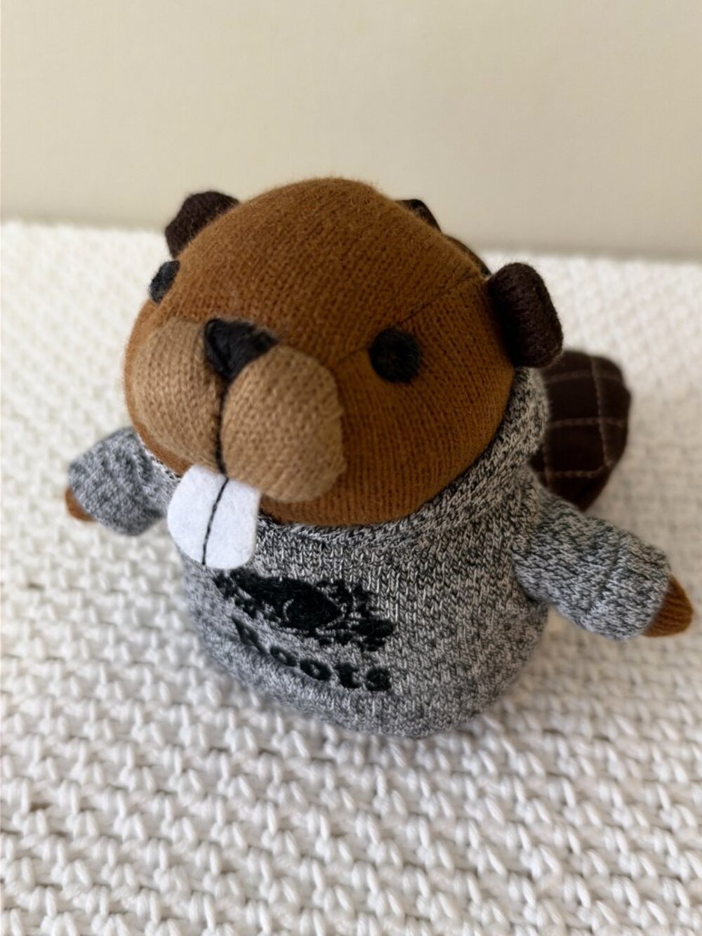 NWOT Roots Beaver Large Keychain - Picture 6 of 10